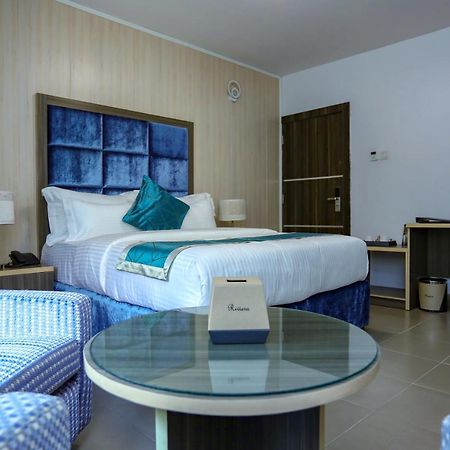 Riviera Suites Лагос Экстерьер фото