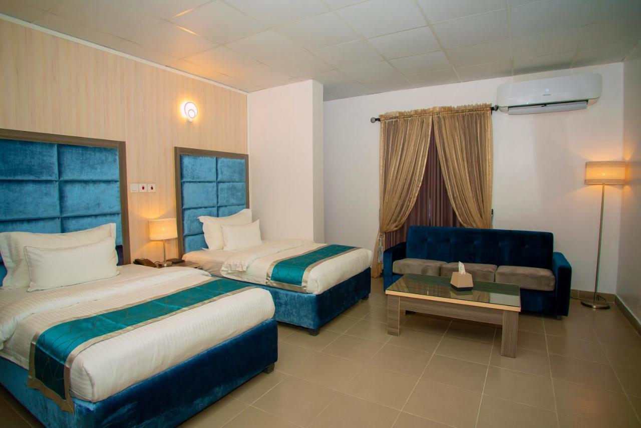 Riviera Suites Лагос Экстерьер фото