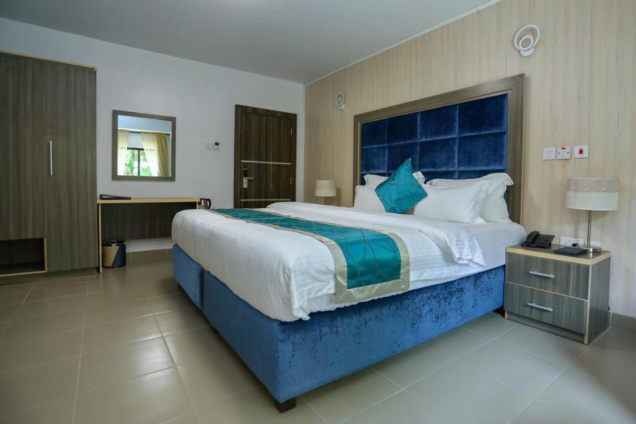 Riviera Suites Лагос Экстерьер фото
