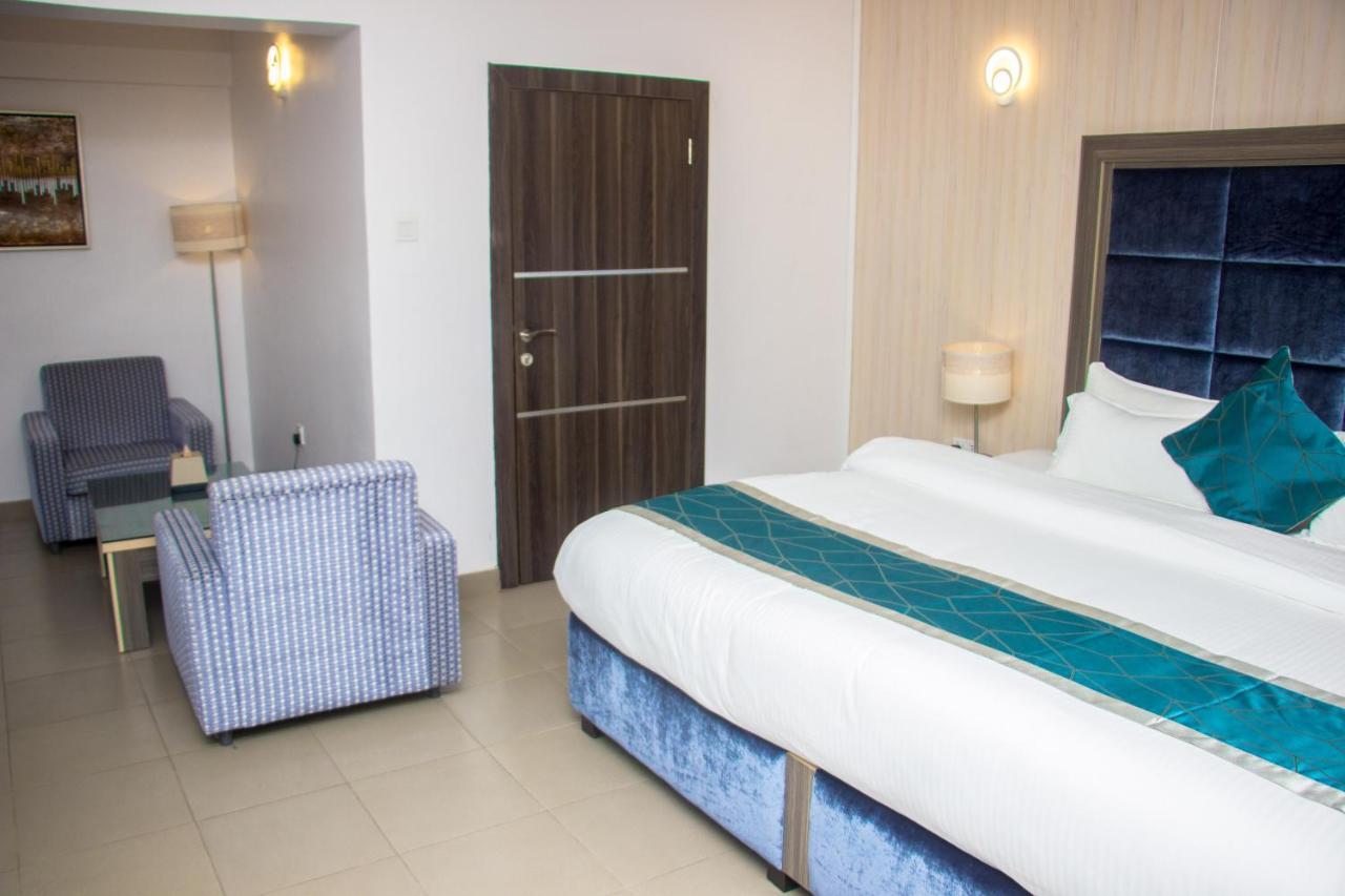Riviera Suites Лагос Экстерьер фото