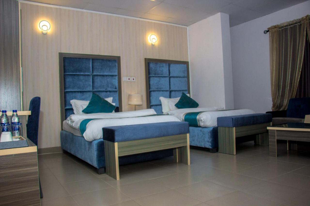 Riviera Suites Лагос Экстерьер фото
